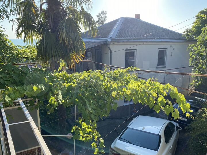 Дом 192 м² на участке 6 сот.