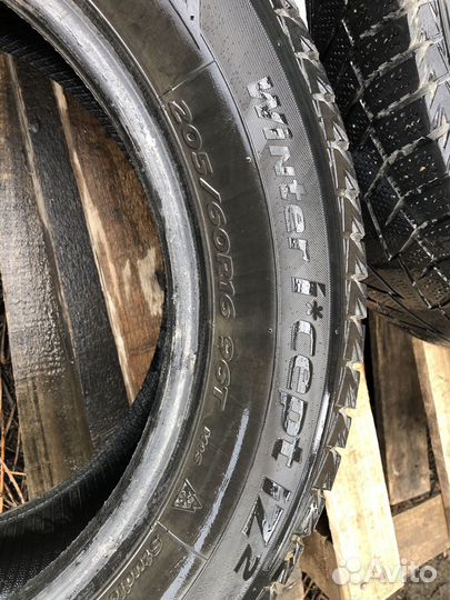 Hankook Winter I'Cept IZ2 205/60 R16 96T