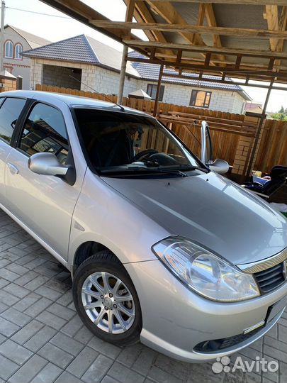 Renault Symbol 1.6 МТ, 2011, 140 000 км