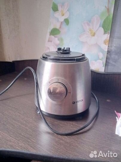 Блендер сломанный