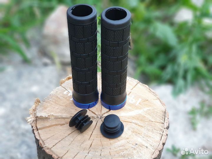 Грипсы для велосипеда синий фиксатор