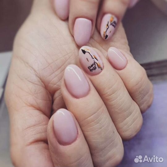 Маникюр педикюр