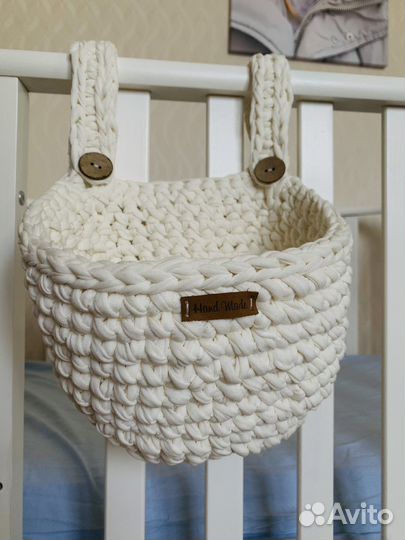 Корзина вязаная подвесная