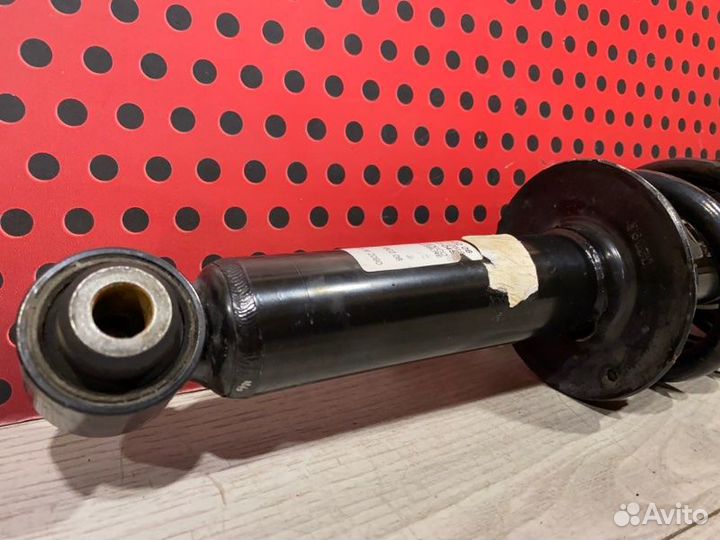 Амортизатор задний Bmw X3 G01 B48B20A 2019