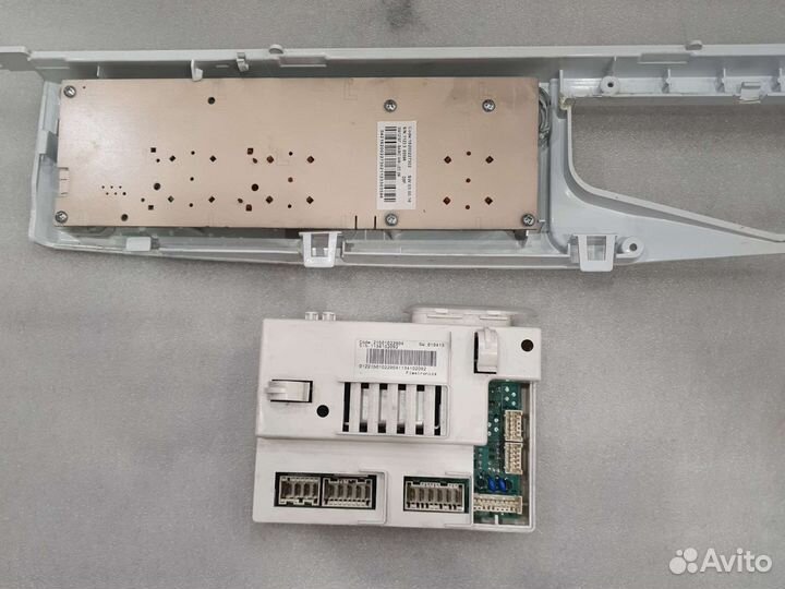 Стиральнаяя машина indesit IWB 5103 по запчастям