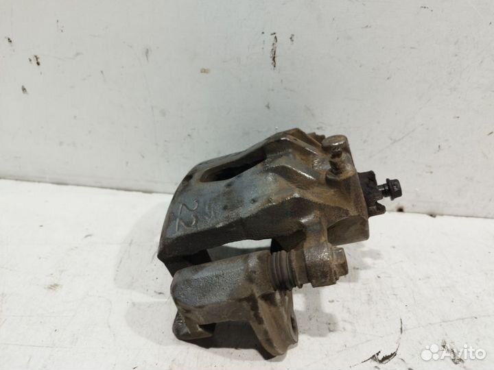 Суппорт тормозной передний левый Solaris 2010-2017