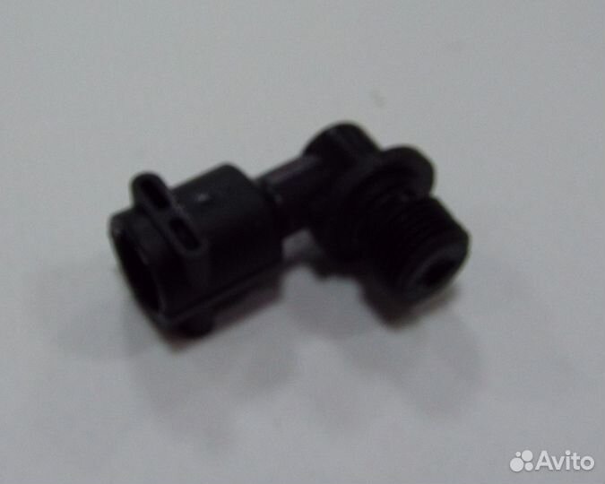 Соединитель угловой с резьбой для кофемашины delon