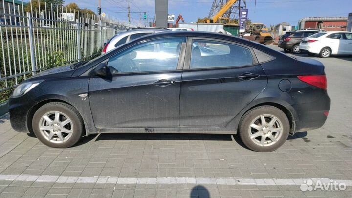 Hyundai Solaris 1.6 AT, 2011, 112 762 км