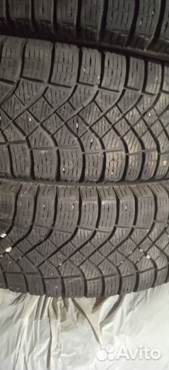 Pirelli Ice Zero FR 185/65 R15