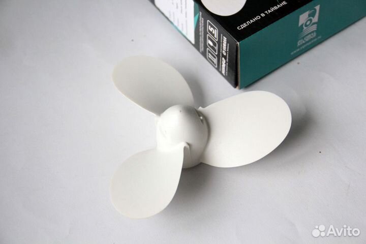 Винт гребной Yamaha 2 7 1/4 х 5
