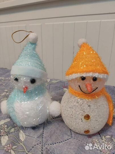 Снеговики под ёлку