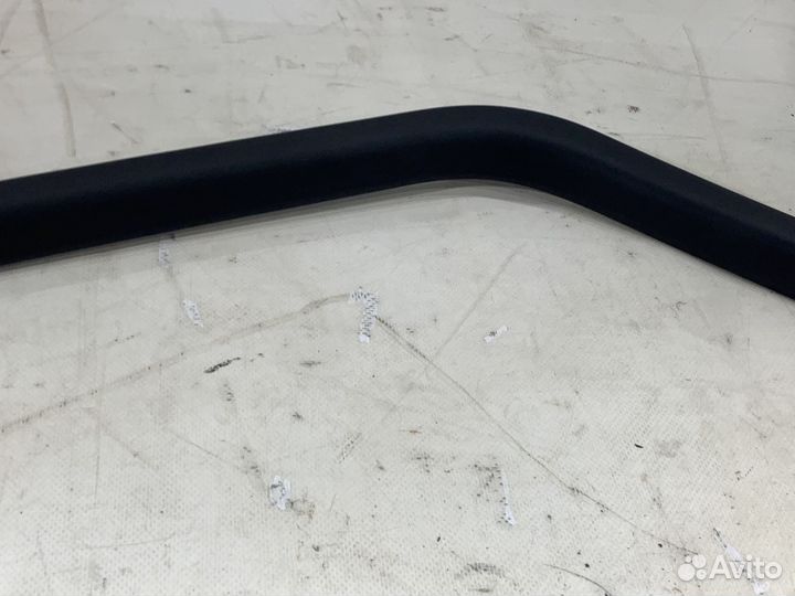 Обшивка рамки двери задней правой Audi Q3 8U