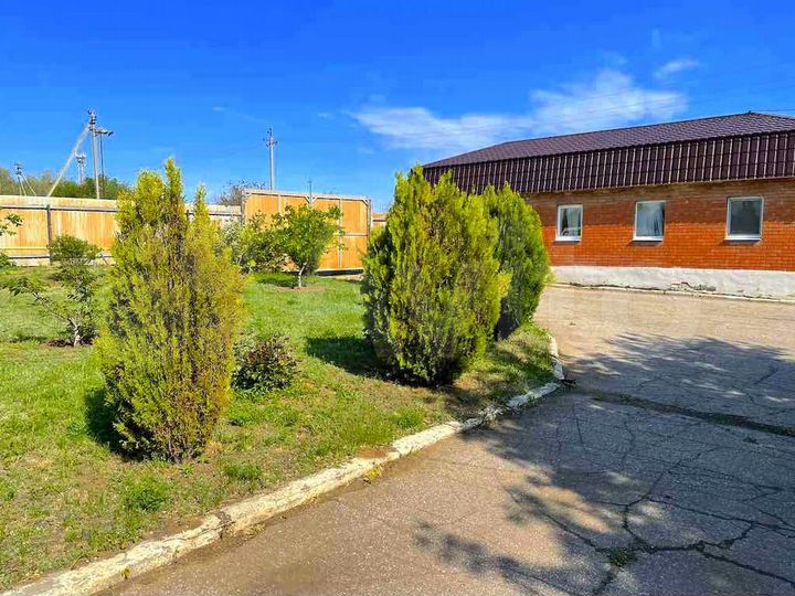 Производство, 8878 м²