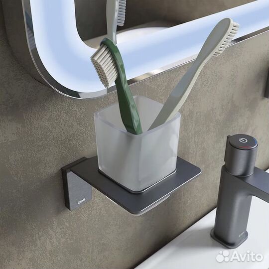 Подстаканник одинарный iddis Slide матовое стекло