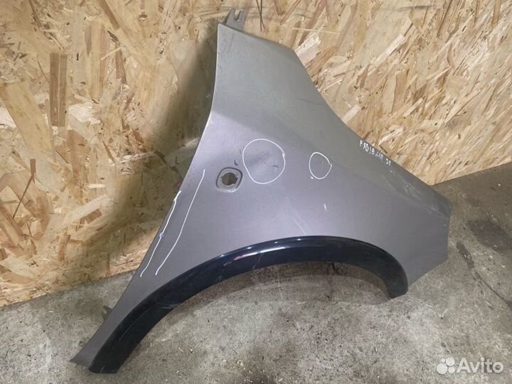 Крыло переднее правое Skoda Fabia 2010