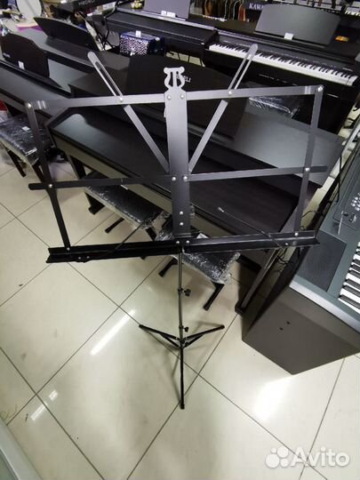 Guitto GSS-03 Пюпитр, с чехлом