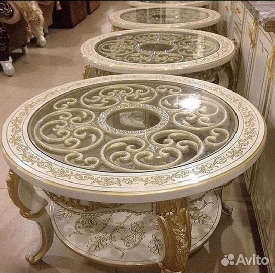 Журнальный столик
