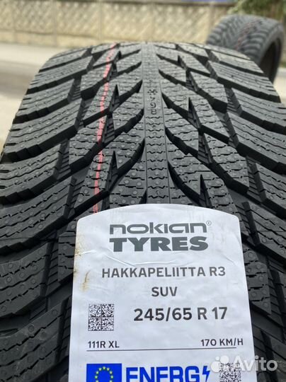 Nokian Tyres Hakkapeliitta R3 SUV 245/65 R17 111R
