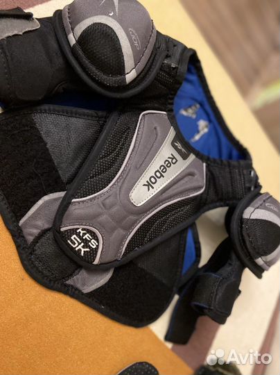 Нагрудник хоккейный kfs 5k