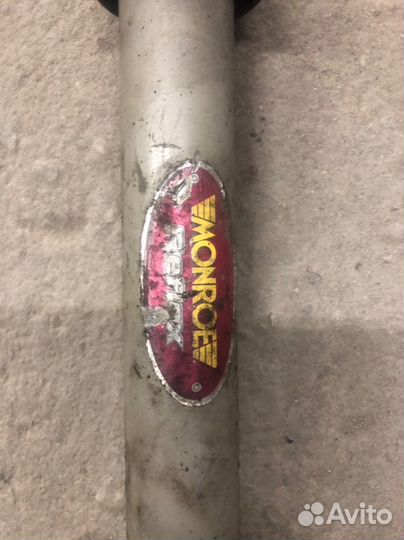 VW Passat b5+ Зад.амортизаторы