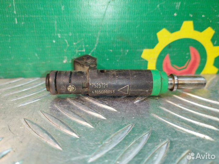 Форсунка топливная Audi A8 D3 седан