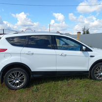 Ford Kuga 1.6 AT, 2013, 156 000 км, с пробегом, цена 1 250 000 руб.