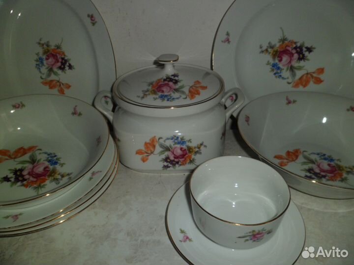 Продаю часть столового сервиза, Чехословакия