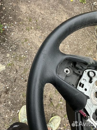 Руль с подогревом F25