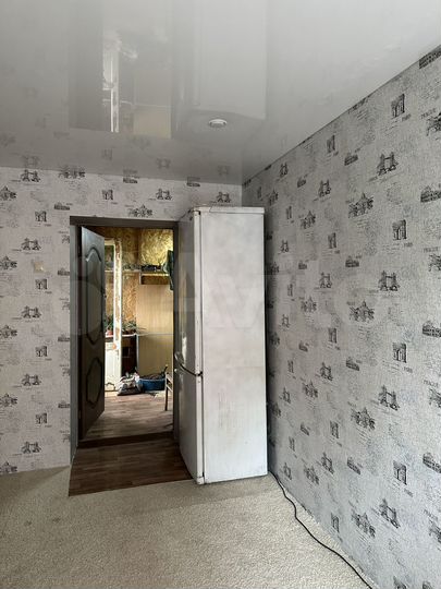 Комната 12 м² в 4-к., 2/5 эт.