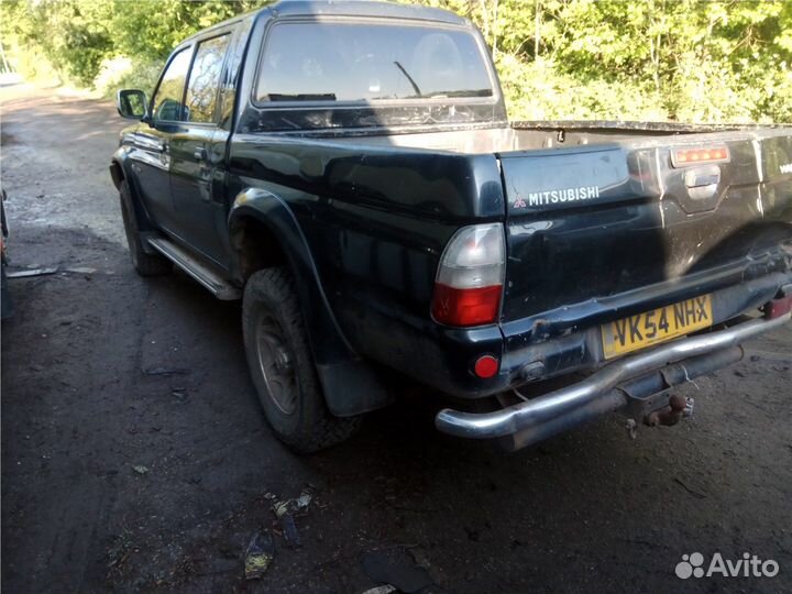 Разбор на запчасти Mitsubishi L200 1996-2006