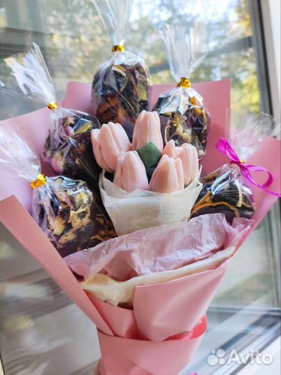 Шоколад ручной работы наборы, букеты