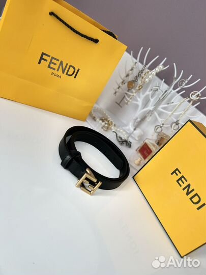 Ремень Fendi кожанный
