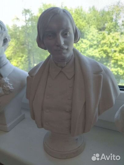 Бюст. Фарфор. лфз. СССР. Антиквариат