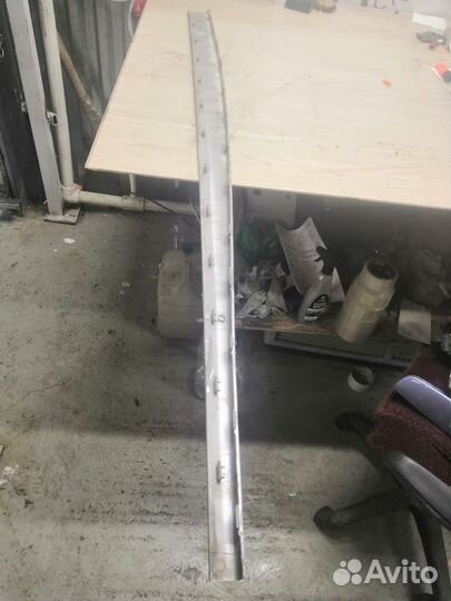 Накладка порога правая Renault Duster I