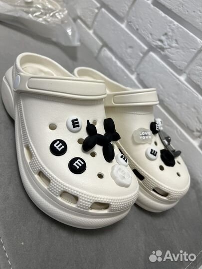 Crocs женские