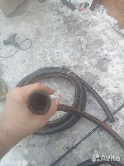 Шланг поливочный бу 32мм