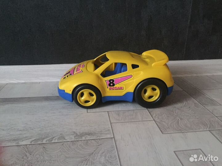 Детский автомобиль