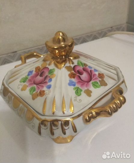 Гжель с позолотой сахарница СССР