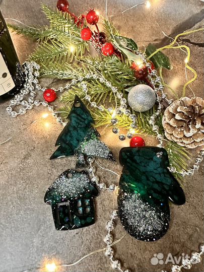 Елочные игрушки из эпоксидной смолы
