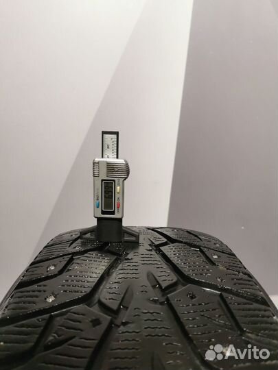 Yokohama Ice Guard Stud IG55 235/55 R19 105T