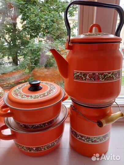 Набор эмалированной посуды СССР
