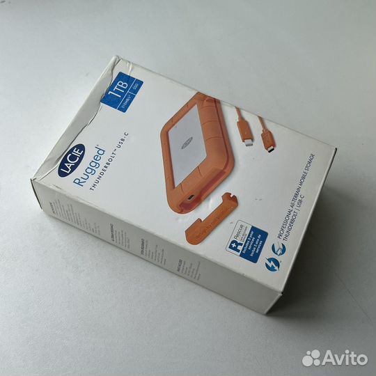 Внешний жесткий диск 1TB LaCie Rugged Thunderbolt