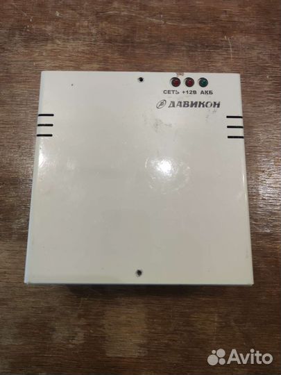 Давикон ббп 30. Блок бесперебойного питания 3А