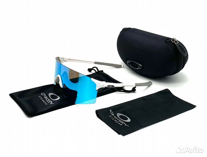 Солнцезащитные очки Oakley Evzero