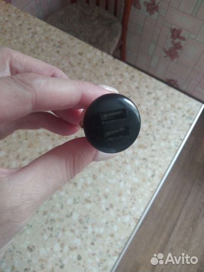 Зарядное устройство