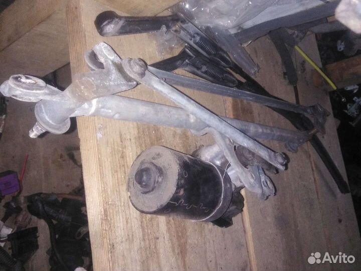 Трапеция дворников Опель Вектра Б 1.6