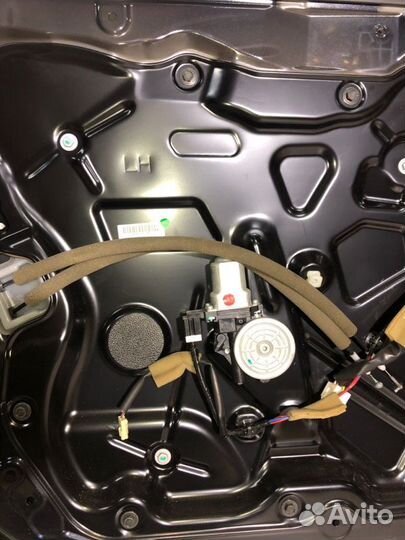 Дверь боковая передняя левая Nissan Teana J32