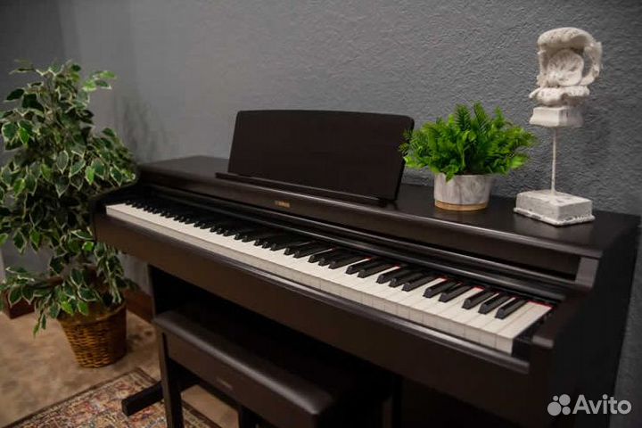 Цифровое пианино Yamaha (Комплект)
