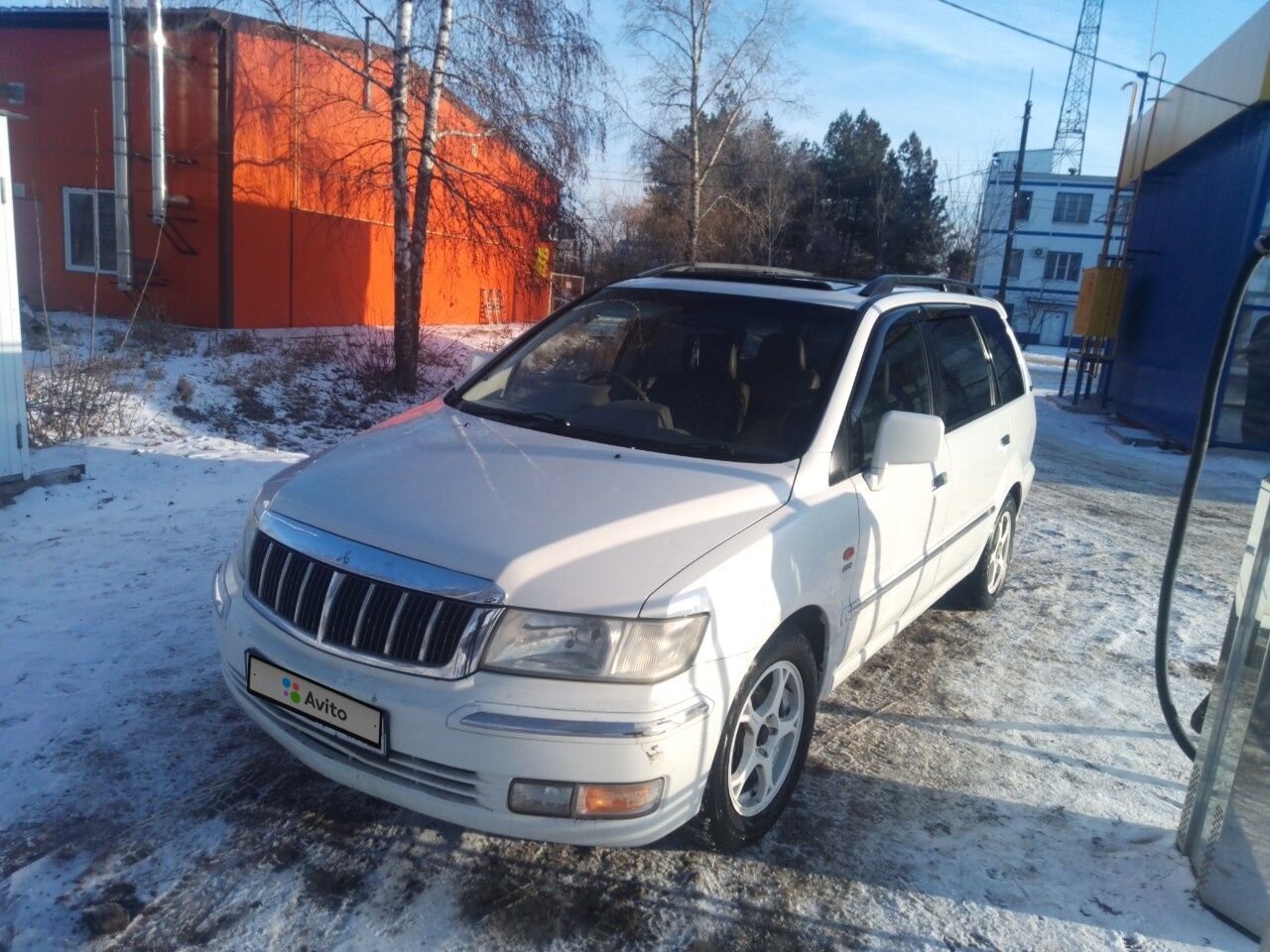 Mitsubishi Chariot: фото владельца