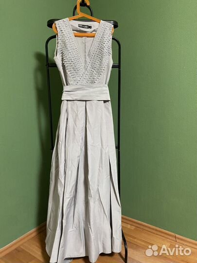 Платье женское 42 44 миди